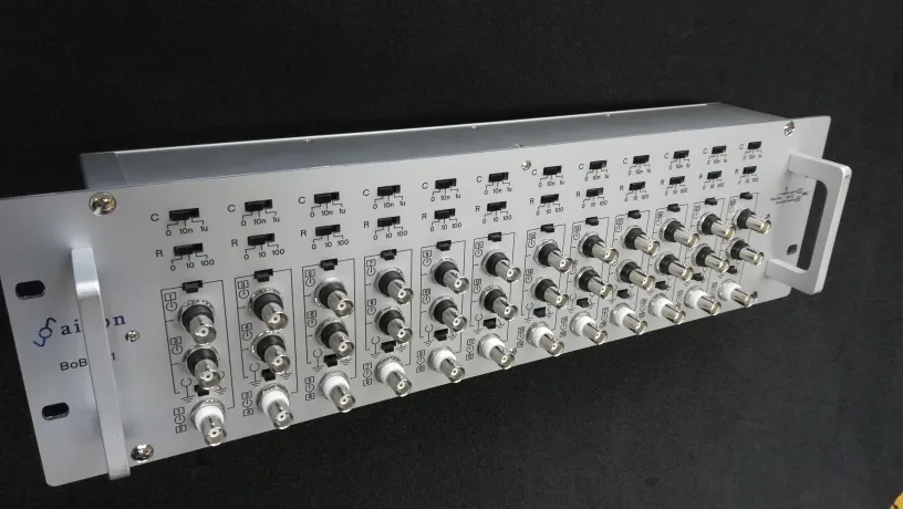 BoBoX1 breakout box