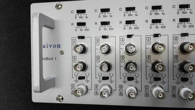 BoBoX1 breakout box — view 2