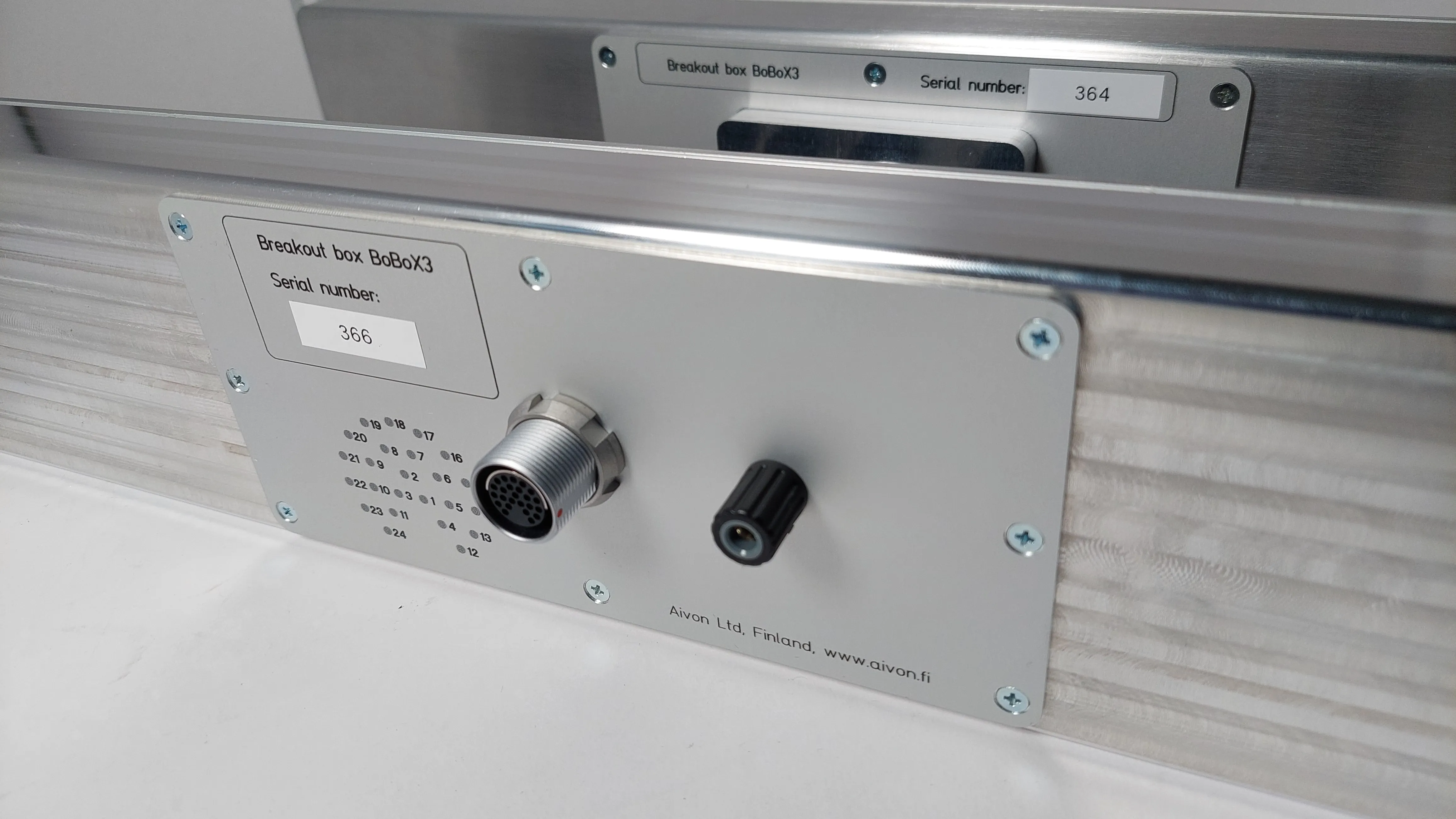 BoBoX3 breakout box with filtering — view 5