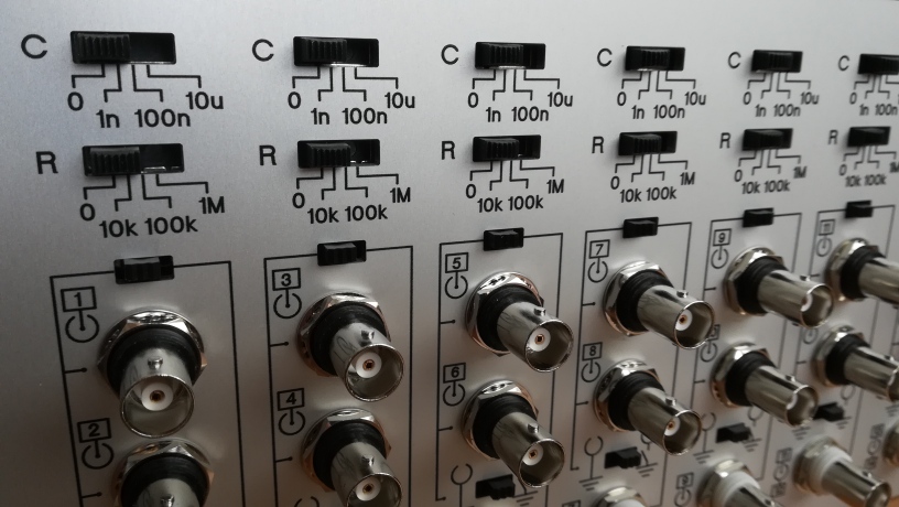 BoBoX with selectable RC filters